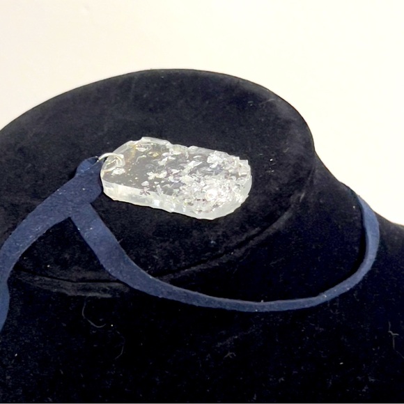 Live Edge Crystal Dog Tag Necklace Handcrafted Epoxy Resin Necklace Silver - Picture 5 of 9